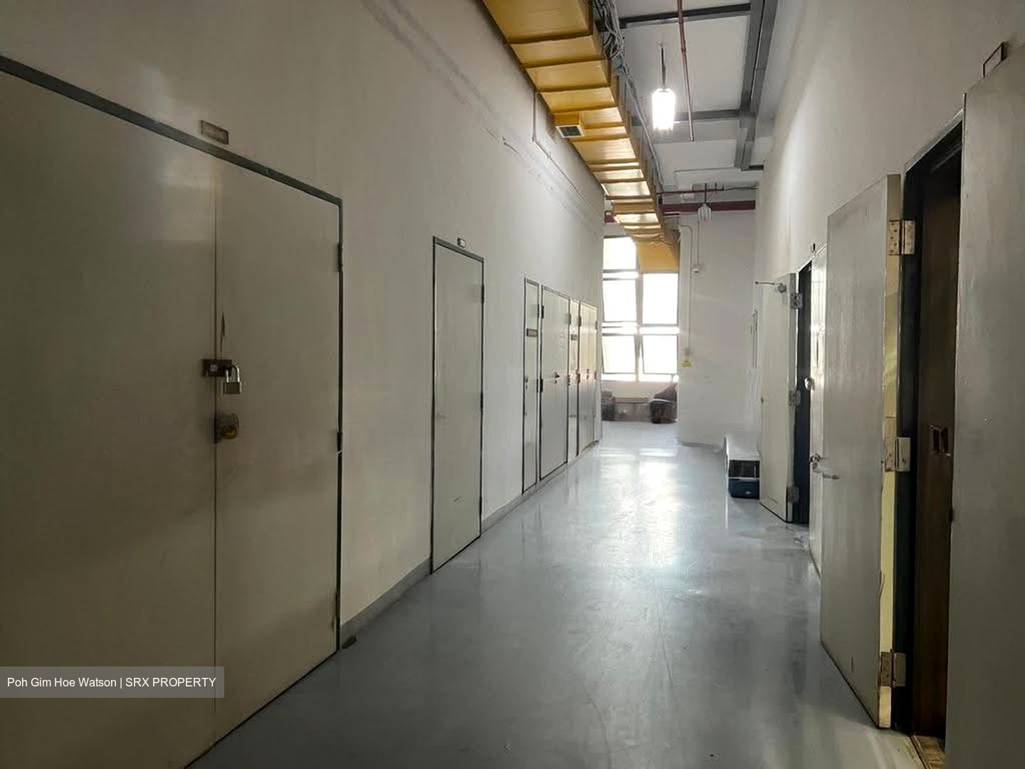 Csi Distribution Centre (D19), Factory #621073761